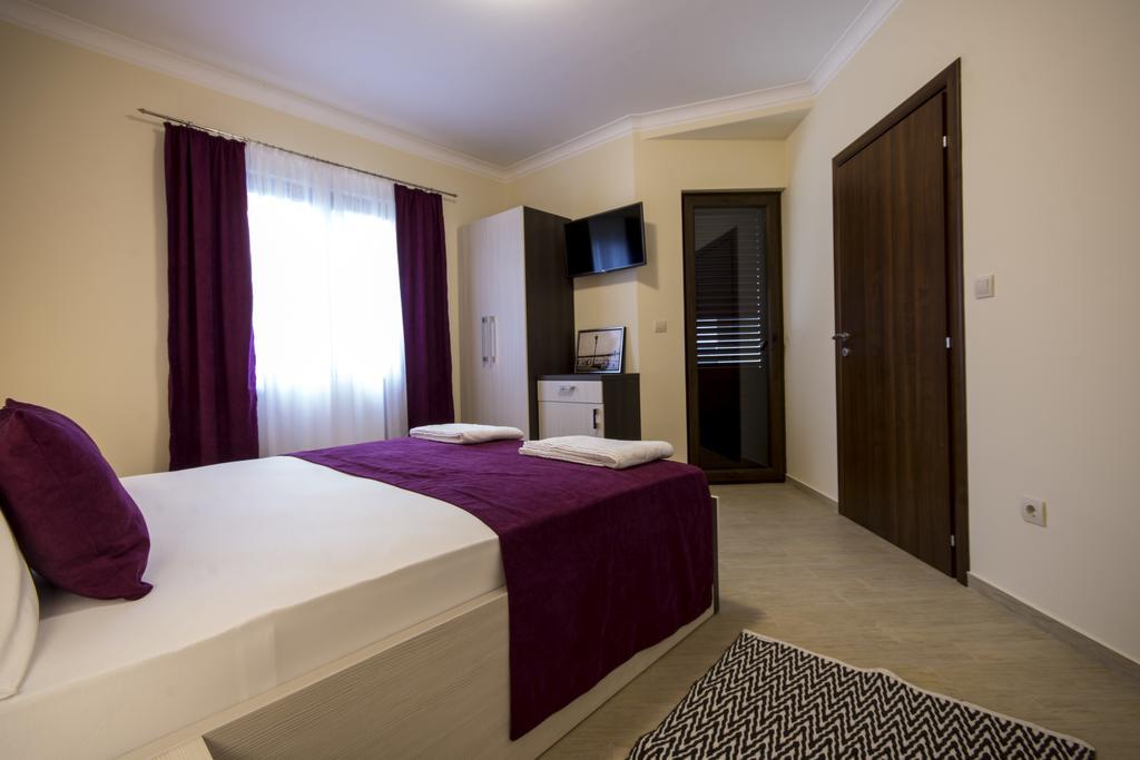 Jedro Apartmani Herceg Novi Exteriör bild