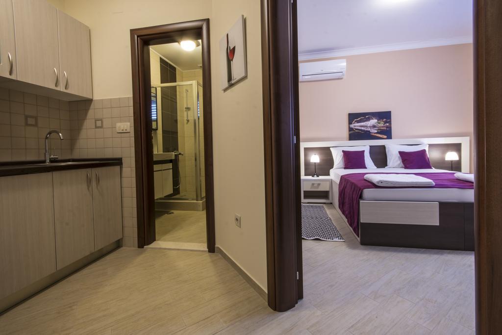 Jedro Apartmani Herceg Novi Exteriör bild