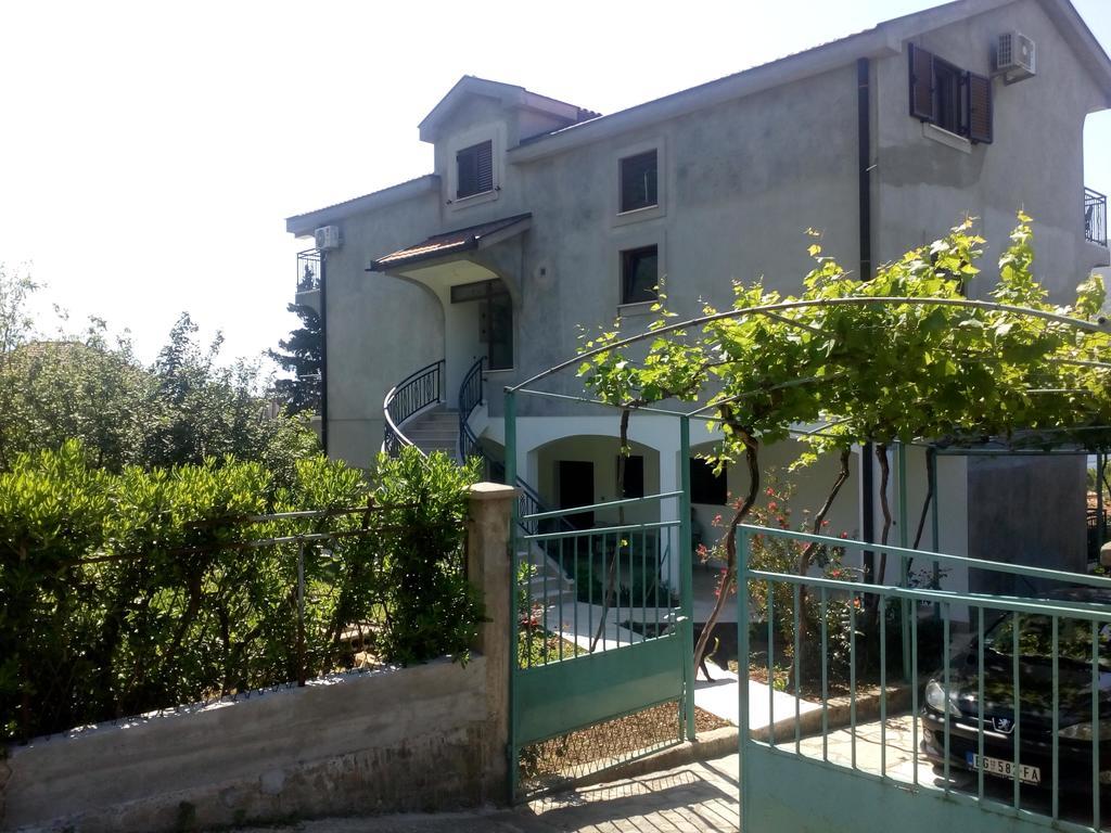 Jedro Apartmani Herceg Novi Exteriör bild